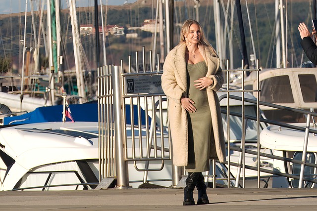marina boat