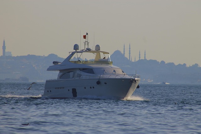 marina-boat-640x480-37209854.jpeg