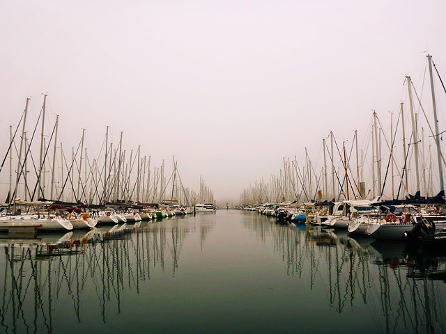 marina-boat-640x480-89444117.jpeg