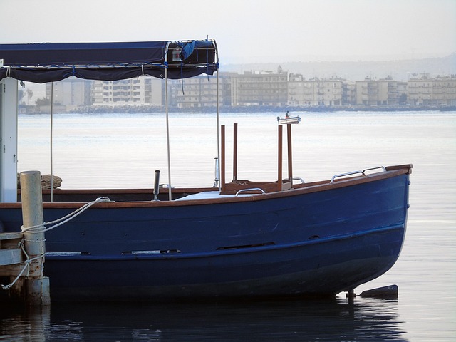 marina boat