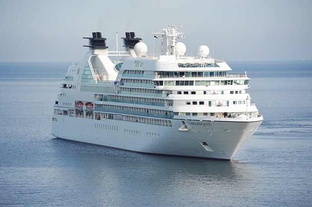 marina cruise