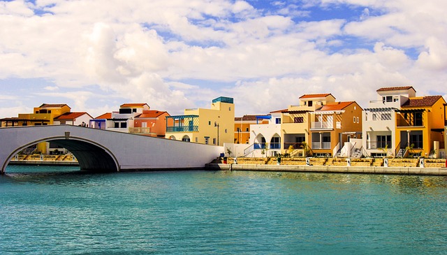 marina-cruise-640x480-49088618.jpeg