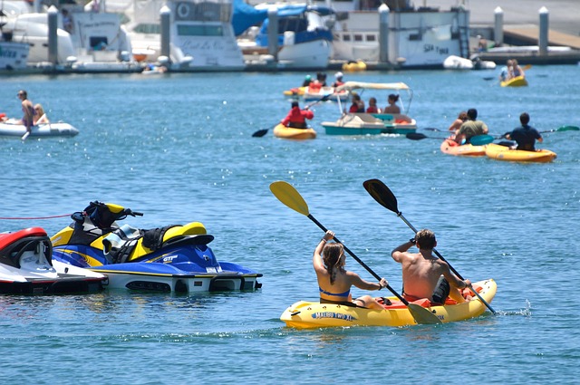 marina jet ski