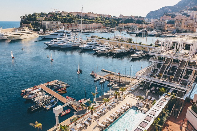 marina yacht