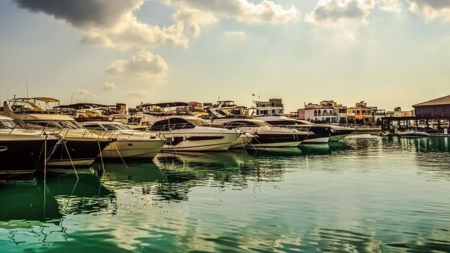 marina yacht