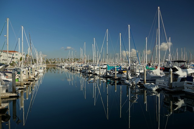 marina yacht