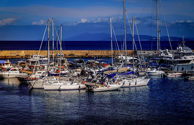 marina yacht