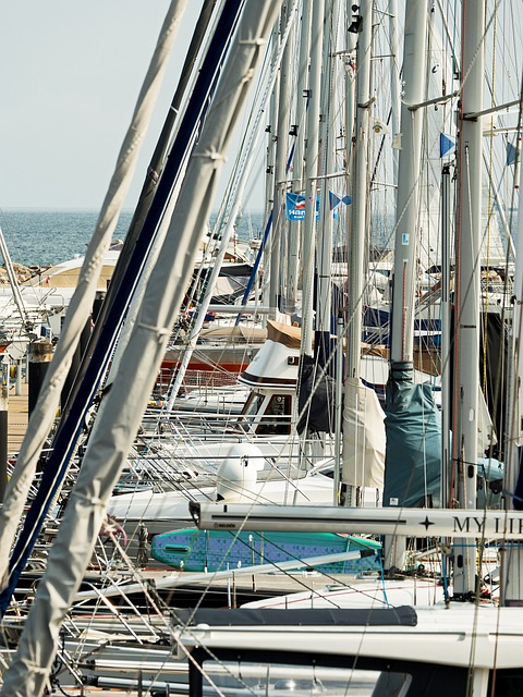 marina yacht