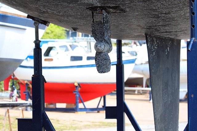 marina yacht