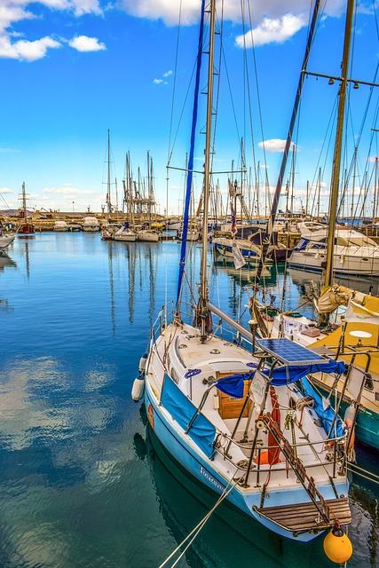 marina yacht