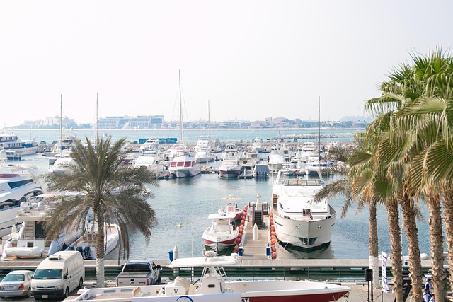 marina yacht