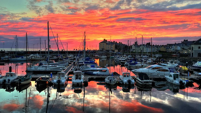 marina-yacht-640x480-90859800.jpeg