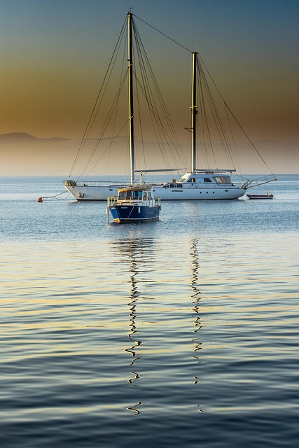 marina yacht