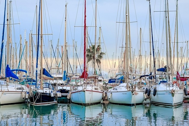 marina yacht