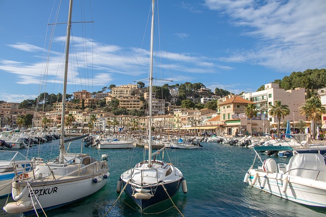 marina yacht rental