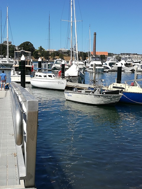 marina yacht rental