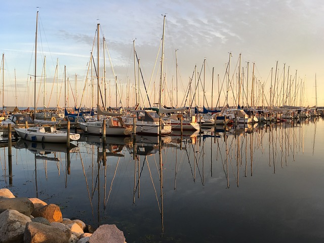 marina yacht rental