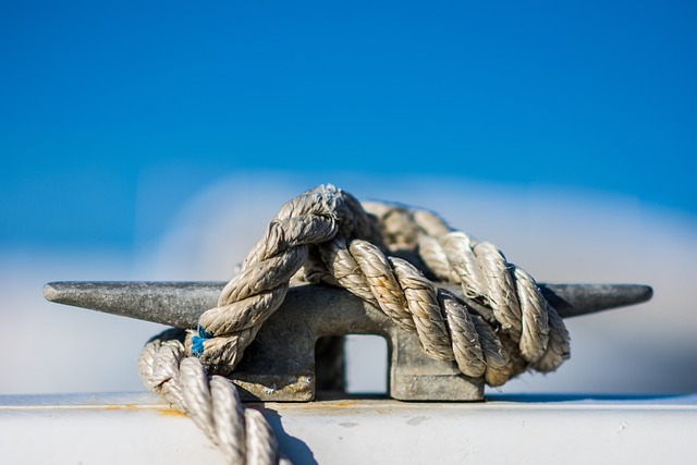 Discover Dubai’s Marina: Bespoke Boat Charters for Unforgettable Trips