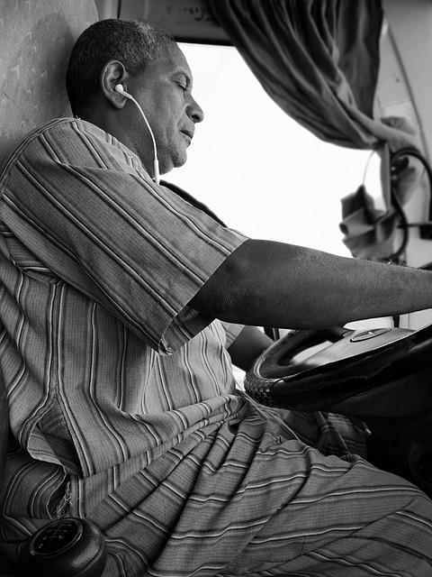 mini bus rent