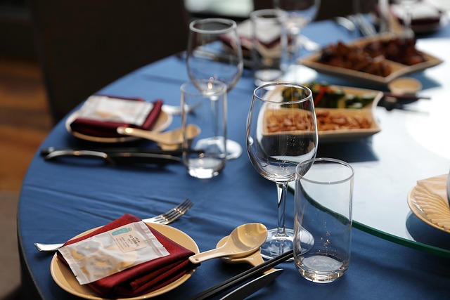 Party Boat Rental Dubai: Pricing Dynamics and Negotiation Tips