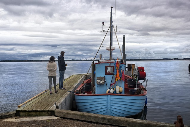 private-boat-tour-640x480-24093531.jpeg