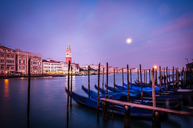 private boat tour