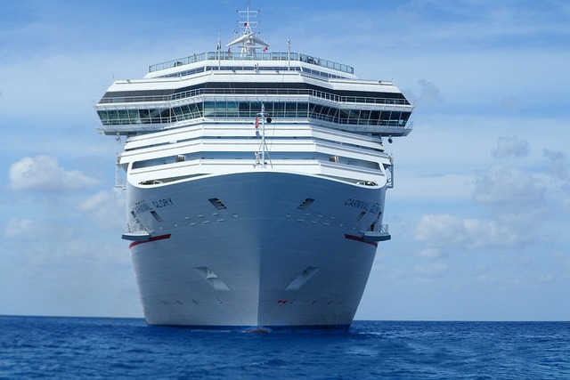 Exclusive Island Cruises: Unveiling Luxury Getaways in Dubai