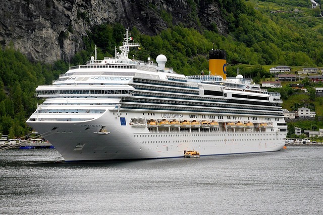private cruise