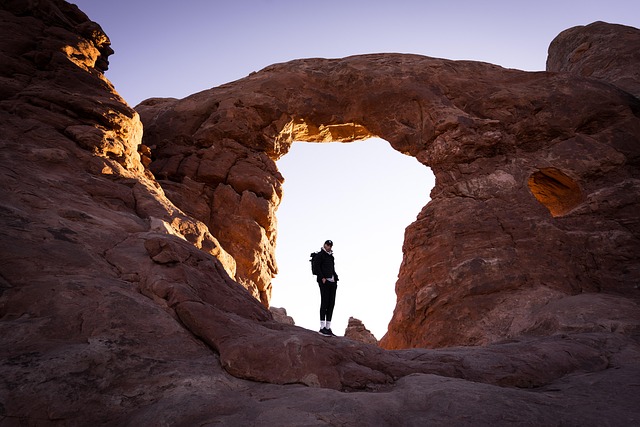 private-desert-640x480-50881936.jpeg