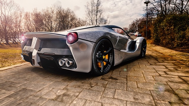 rent-luxury-car-640x480-18925902.jpeg