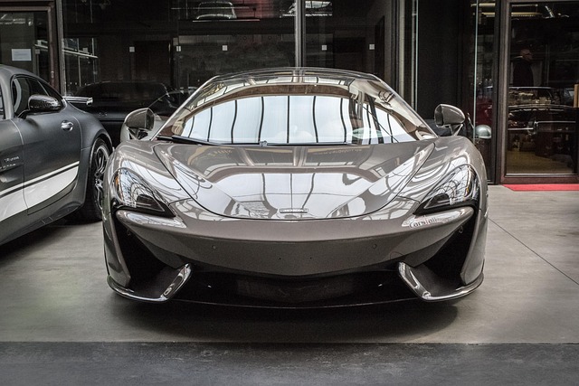 rent-luxury-car-640x480-95208335.jpeg