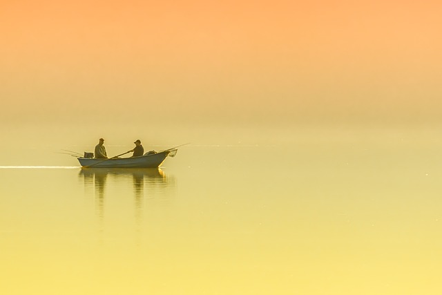 Navigating Dubai’s Waters: Your Ultimate Self-Drive Boat Hire Guide