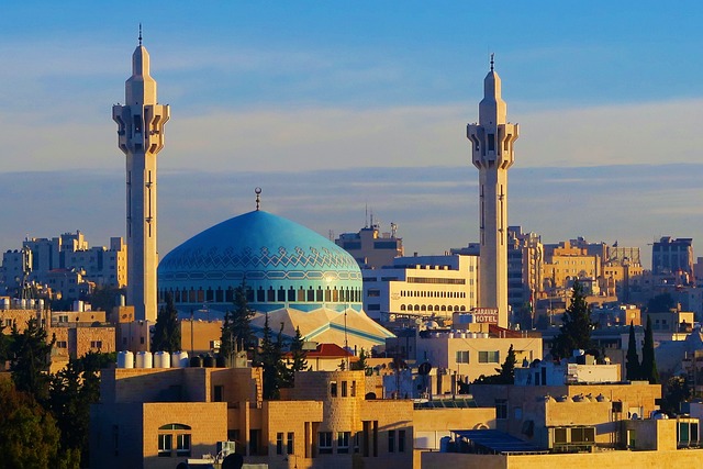 sheikh-zayed-mosque-640x480-74133500.jpeg