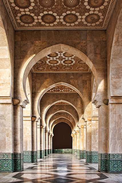 Explore Sheikh Zayed Mosque: Abu Dhabi’s Cultural & Architectural Marvel