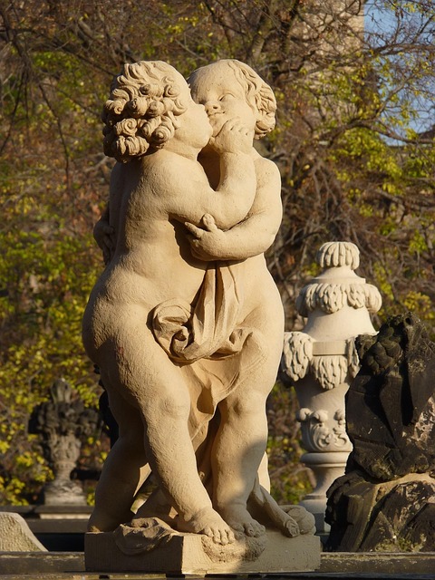 sightseeing-640x480-19864612.jpeg