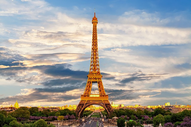 sightseeing-package-640x480-91354924.jpeg