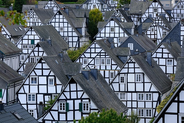 Dubai’s Heritage Villages: Unveiling Traditional Charm in the City of Gold