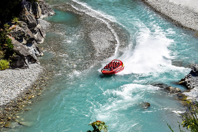 speed boat