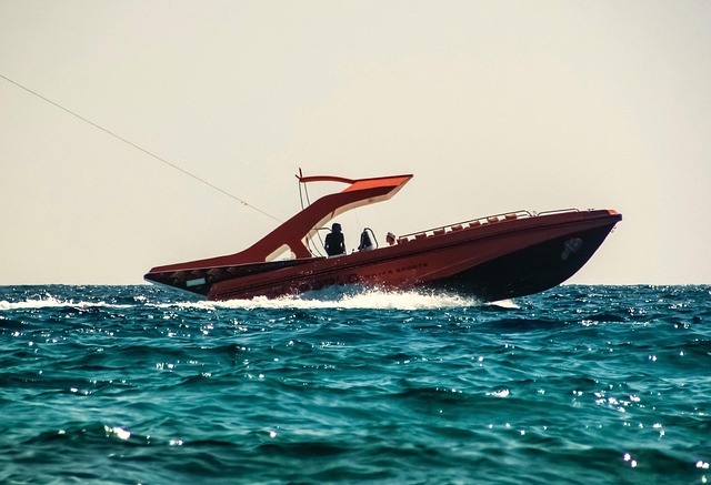 speed boat