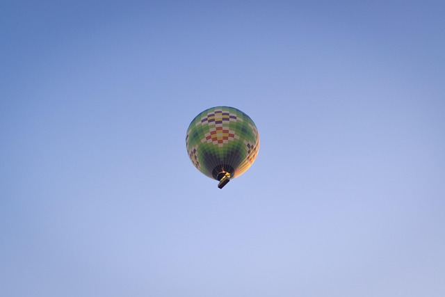 sunrise-hot-air-balloon-adventures-640x480-22798407.jpeg