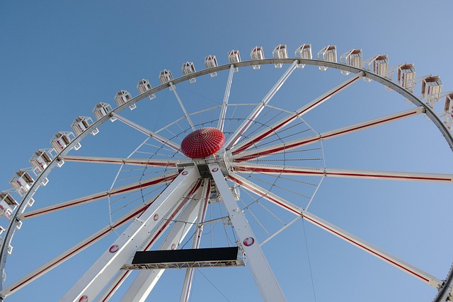 theme-park-640x480-23167776.jpeg