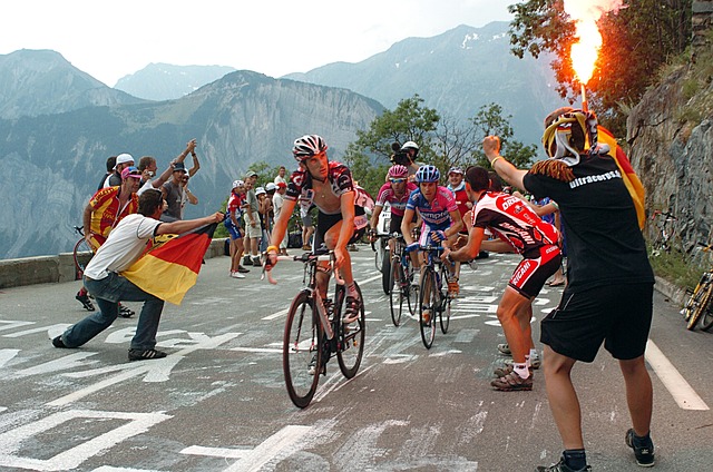 tour-package-640x480-54915832.jpeg