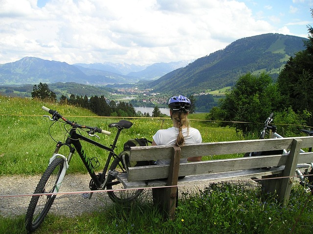 tours-640x480-9247652.jpeg