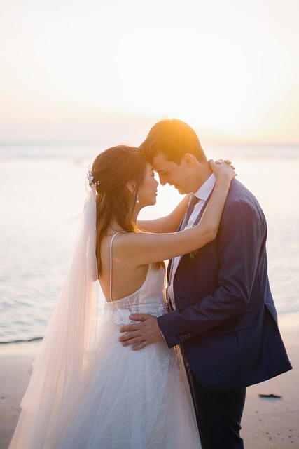 wedding-limo-640x480-45257119.jpeg
