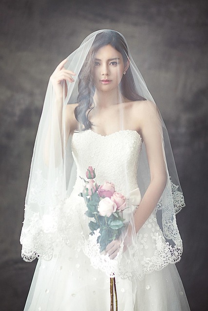 wedding-limo-640x480-79680295.jpeg