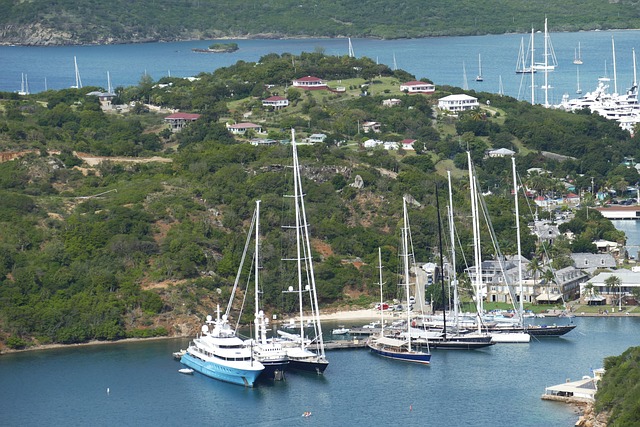 yacht-booking-640x480-29809870.jpeg