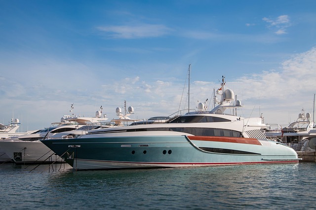 yacht charter