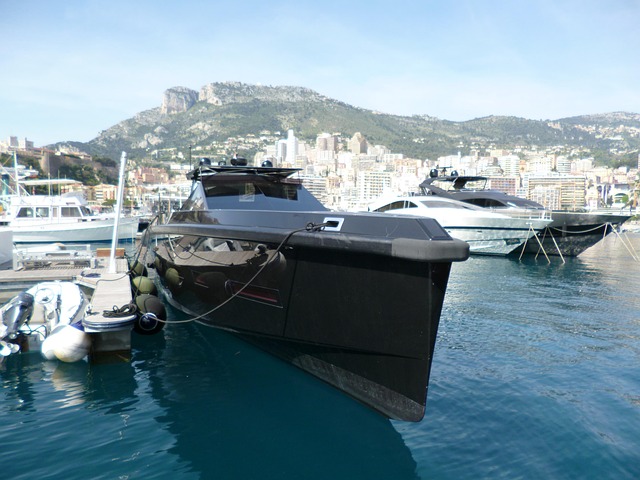 yacht-for-rent-640x480-8597630.jpeg