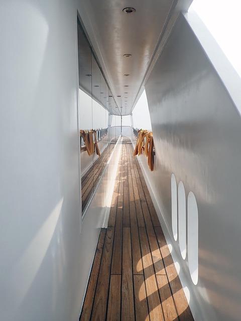 yacht hire