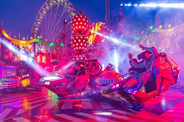 Glamour on Wheels: Exploring Dubai’s Landmarks in Style